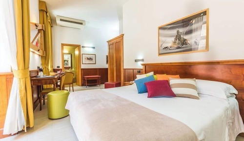 Junior Double Room