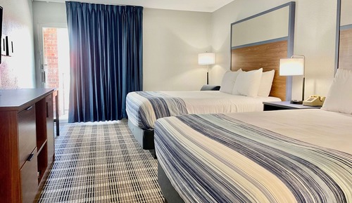 Deluxe Room, 2 Queen Beds, Non Smoking