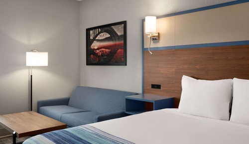 Room, 1 King Bed, Non Smoking