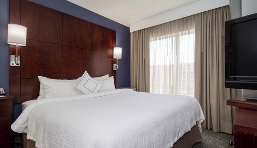 Suite, 1 Bedroom (Mobility Accessible, Tub)
