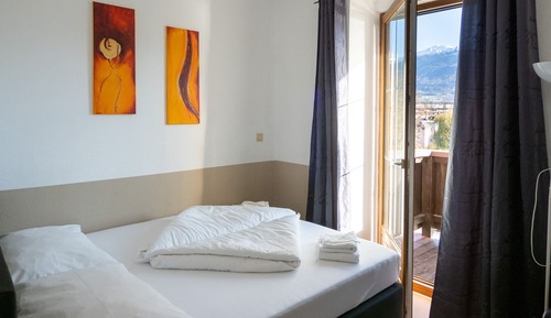 Superior Double Room, Ensuite, Mountain View (und Balkon)