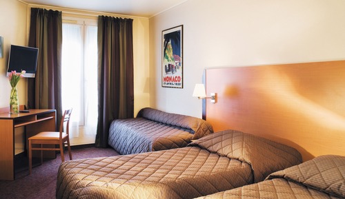 Triple Room