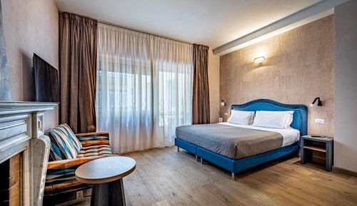 Deluxe Double Room, 1 Queen Bed