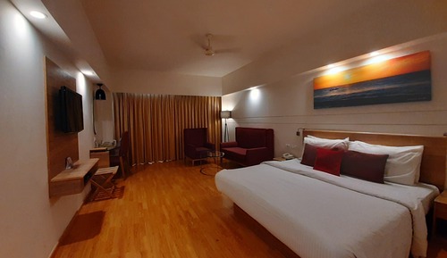 Studio Room