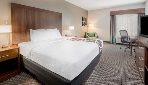 Deluxe Room, 1 King Bed, Non Smoking