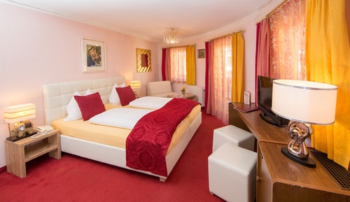 Comfort Triple Room