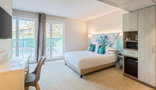 Deluxe Room, Multiple Beds, Non Smoking (Twin bed on request)
