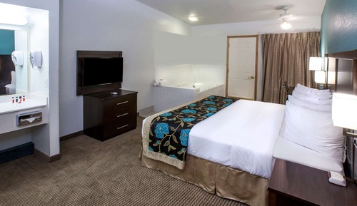 Studio Suite, 1 King Bed, Non Smoking