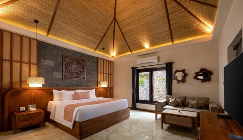 Signature Suite, 1 Bedroom, Bathtub, Garden Area (Special Opening Deals)