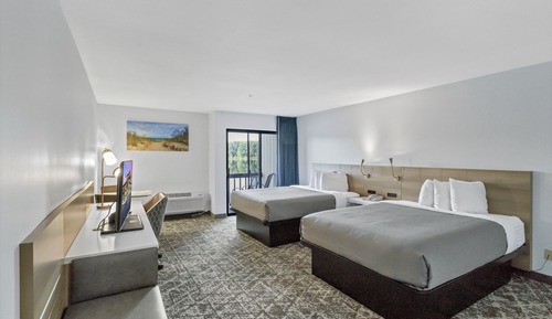 2 Double Bed, Lake View
