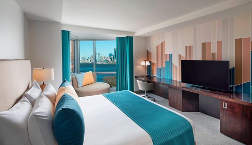 Spectacular Room, Room, 1 King Bed, River View