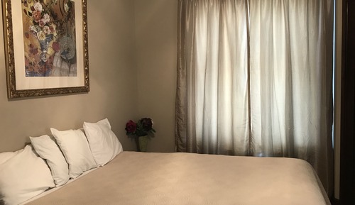 Classic Room, 1 Queen Bed (Adults Only )