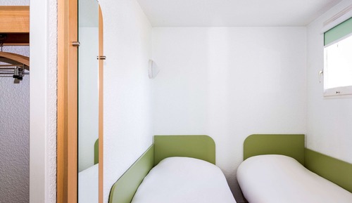 Room, 2 Twin Beds