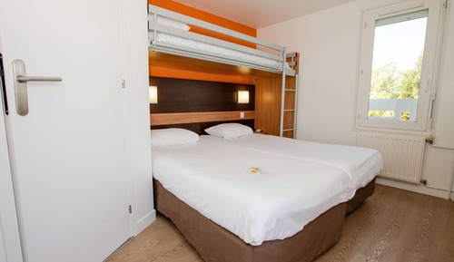 Standard Room, 3 Twin Beds