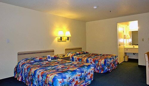 Standard Room, 2 Queen Beds, Smoking