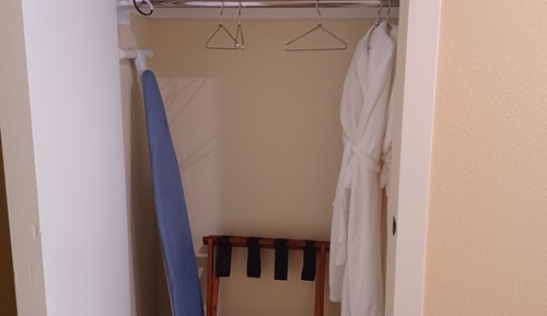 Executive Room, 1 King Bed, City View