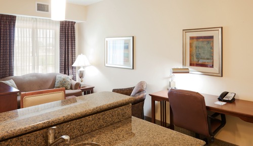 Room, 1 Queen Bed, Accessible (Comm, Mobil, Accessible Tub)