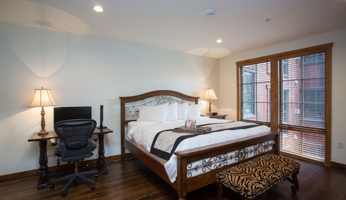 Condo, 3 Bedrooms (Condominium)
