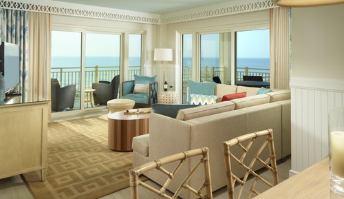 Suite, Ocean View (End Suite, Pool View)