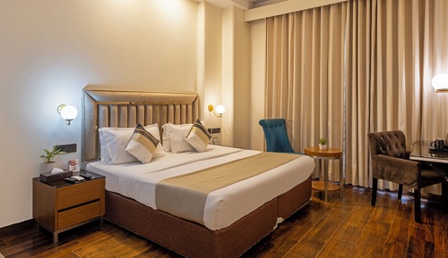 Deluxe Double or Twin Room