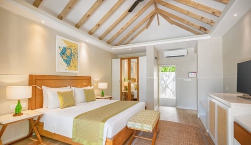 Bungalow, Beachside