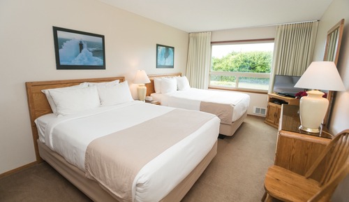 Suite, One Bedroom, 1st Floor (No Pets)