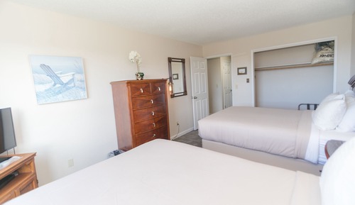Suite, One Bedroom, 2nd Floor (Dog-Friendly)