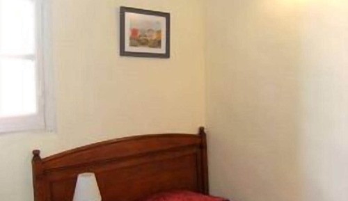 Shared Dormitory, 1 Twin Bed (for men)