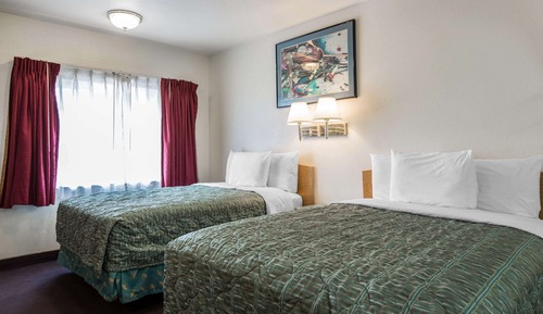 Standard Room, 2 Double Beds, Non Smoking