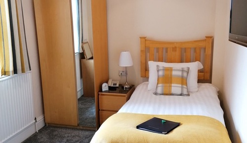 Single Room, Ensuite (B&B)