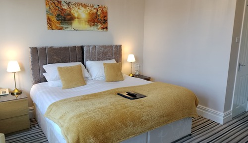 Double or Twin Room, Ensuite (B&B)