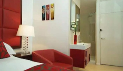 Luxury Double Room with Open Plan Bathroom (First Floor)