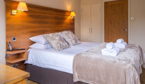 Double Room, Ensuite (Courtyard)