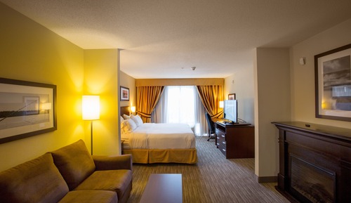 Suite, 1 King Bed, Jetted Tub