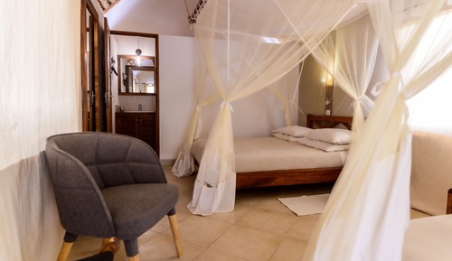 Standard Bungalow, Multiple Beds