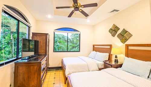 House, Multiple Beds (Casa Patron)
