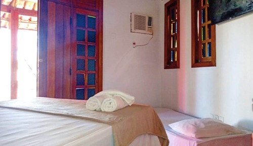 Triple Room, Multiple Beds