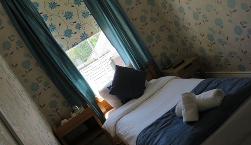 Comfort Single Room, Ensuite (room 6)
