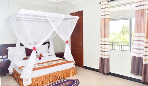 Superior Room, Garden View