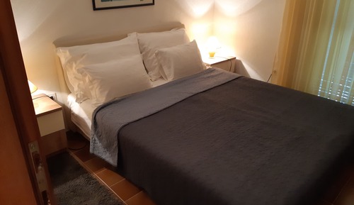 Standard Studio, 1 Queen Bed, Courtyard View