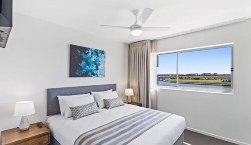 One Bedroom Apartment