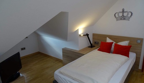 Economy Single Room