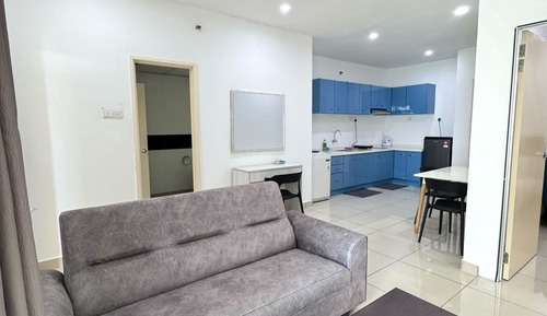 Classic Apartment, 2 Bedrooms, Hill View