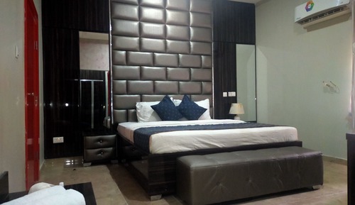 Executive Suite, 1 King Bed, Non Smoking