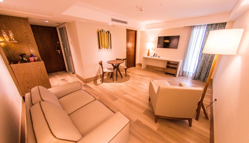 Premium Room