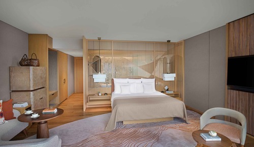 Classic Room, 1 King Bed (Beppu City View, Top Floor)