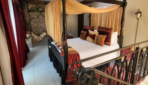 Royal Suite, Private Bathroom