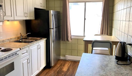 Deluxe Studio Suite