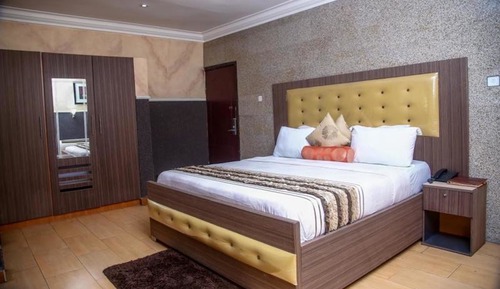 Executive Room