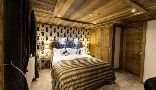 Double Room (Privilège)
